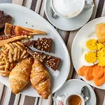 Majorca Sul Mare In Centro A Con Area Fitness Отель