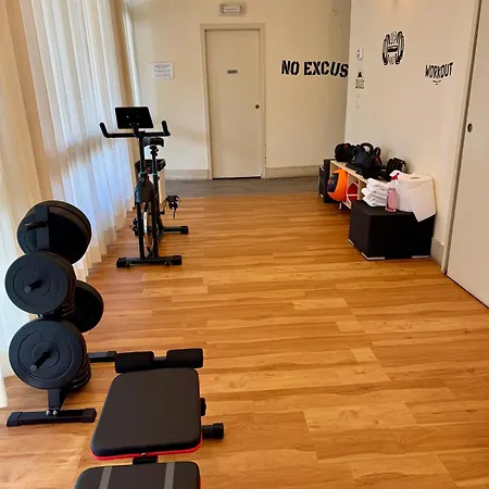 Otel Majorca Sul Mare In Centro A Con Area Fitness Riccione