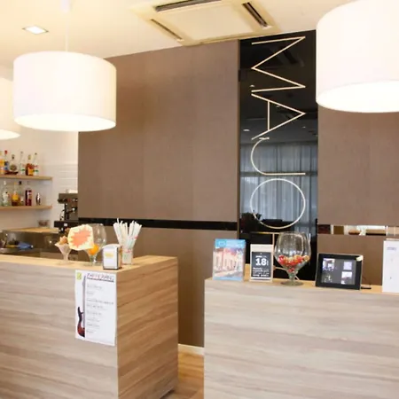 Majorca Sul Mare In Centro A Con Area Fitness Otel Riccione