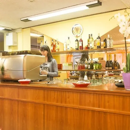 Majorca Sul Mare In Centro A 3* Riccione