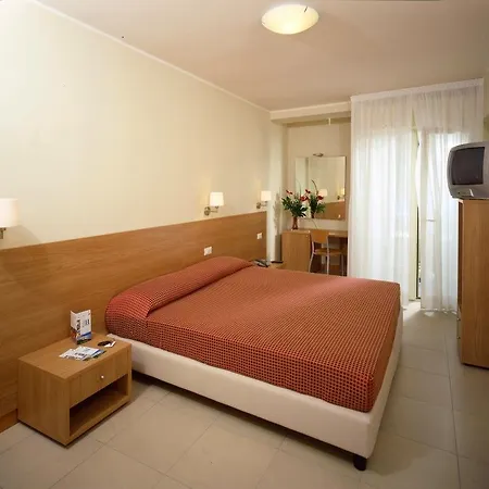 Majorca Sul Mare In Centro A Con Area Fitness 3* Riccione