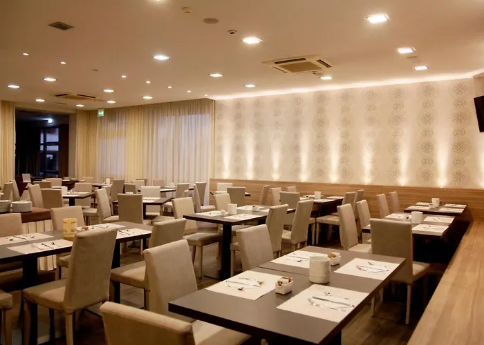 Majorca Sul Mare In Centro A Con Area Fitness 3*