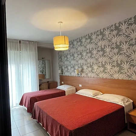 酒店 Majorca Sul Mare In Centro A Con Area Fitness