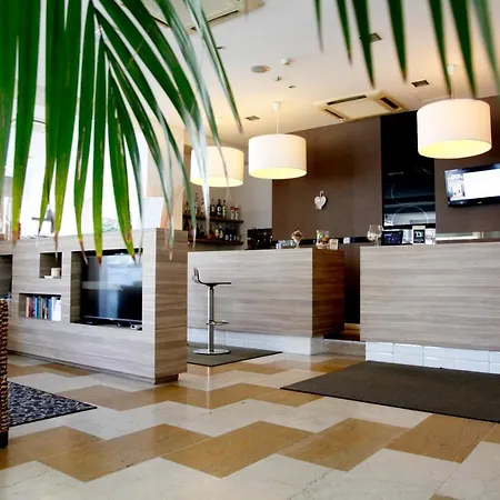 Majorca Sul Mare In Centro A Con Area Fitness 3* Riccione