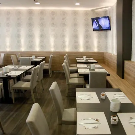 מלון Majorca Sul Mare In Centro A Con Area Fitness 3*