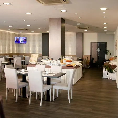 酒店 Majorca Sul Mare In Centro A Con Area Fitness 3*