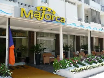 Majorca Con Uso Piscina Hotel Riccione