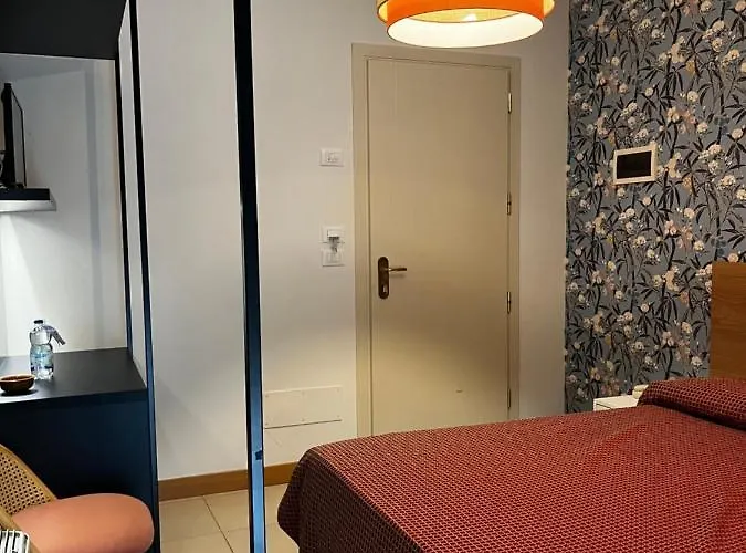 Majorca Sul Mare In Centro A Con Area Fitness Риччоне