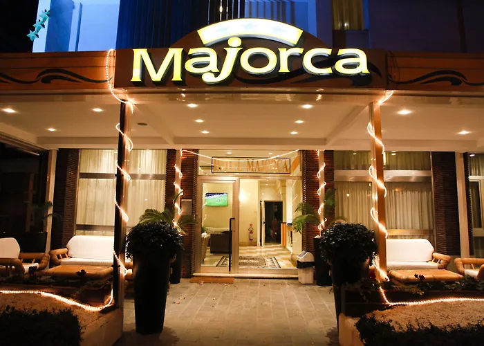 Majorca Sul Mare In Centro A Con Area Fitness 3* Riccione